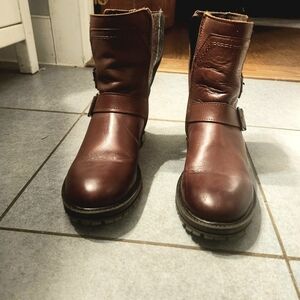 Bootleggers | Like New•Brown Leather Ankle Boots